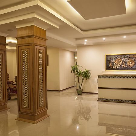 ניאונגשווה The Hotel Emperor-Inle מראה חיצוני תמונה