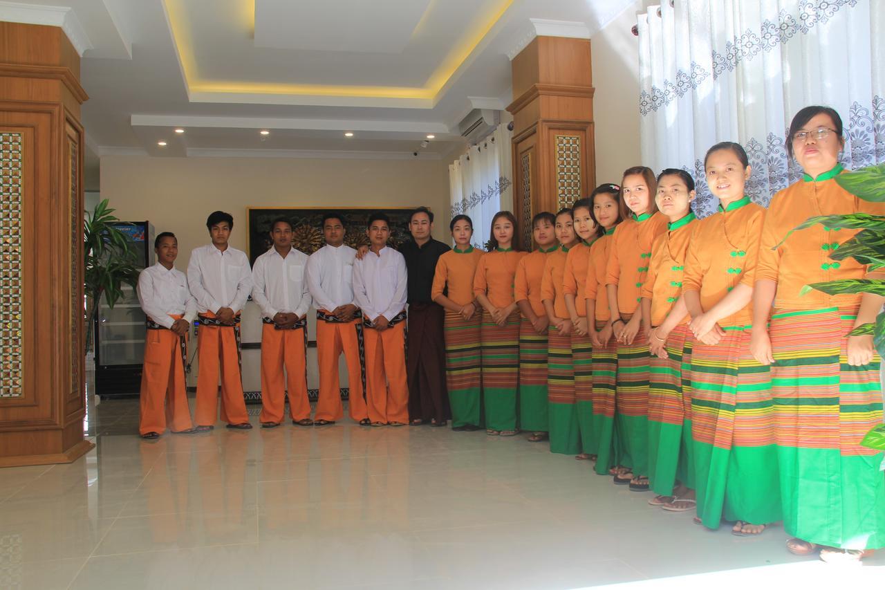 ניאונגשווה The Hotel Emperor-Inle מראה חיצוני תמונה