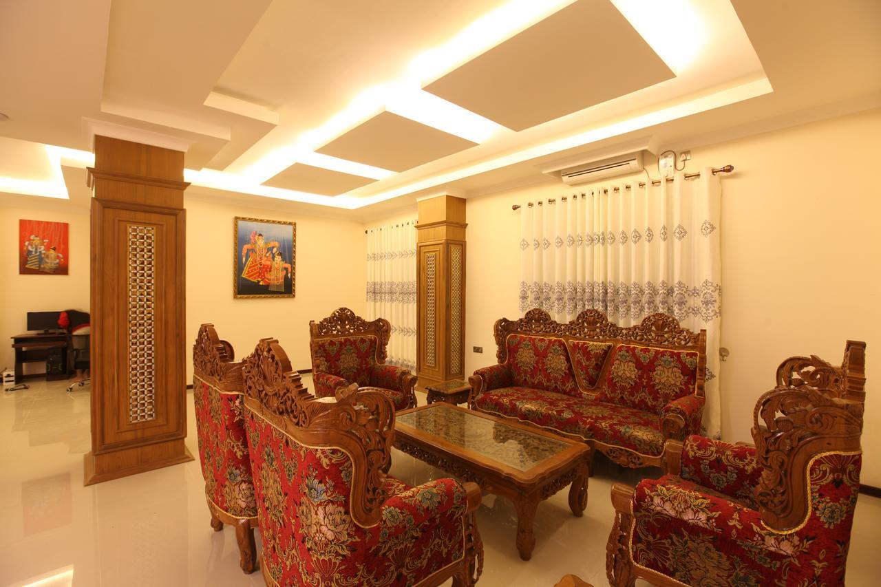 ניאונגשווה The Hotel Emperor-Inle מראה חיצוני תמונה