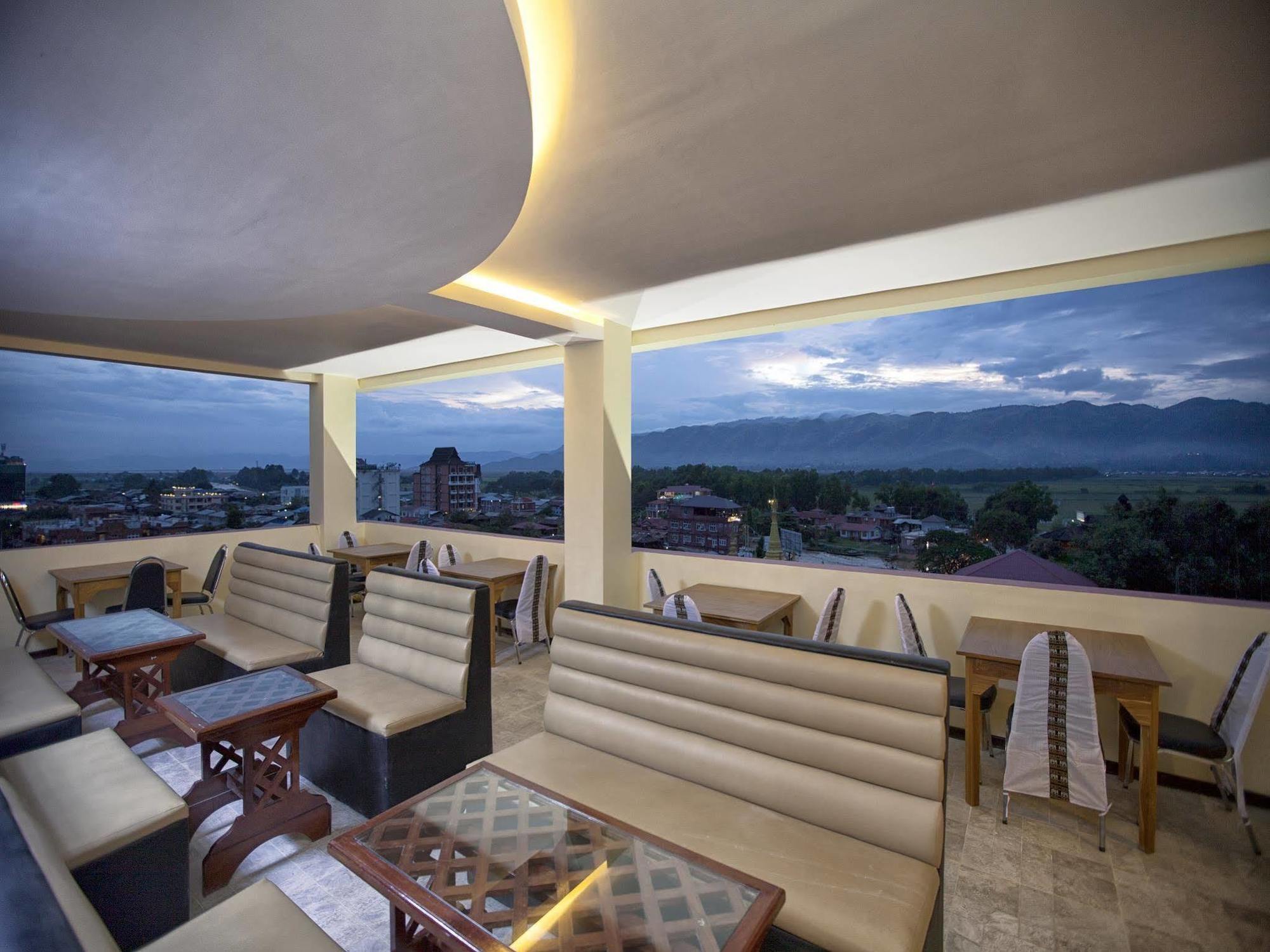 ניאונגשווה The Hotel Emperor-Inle מראה חיצוני תמונה
